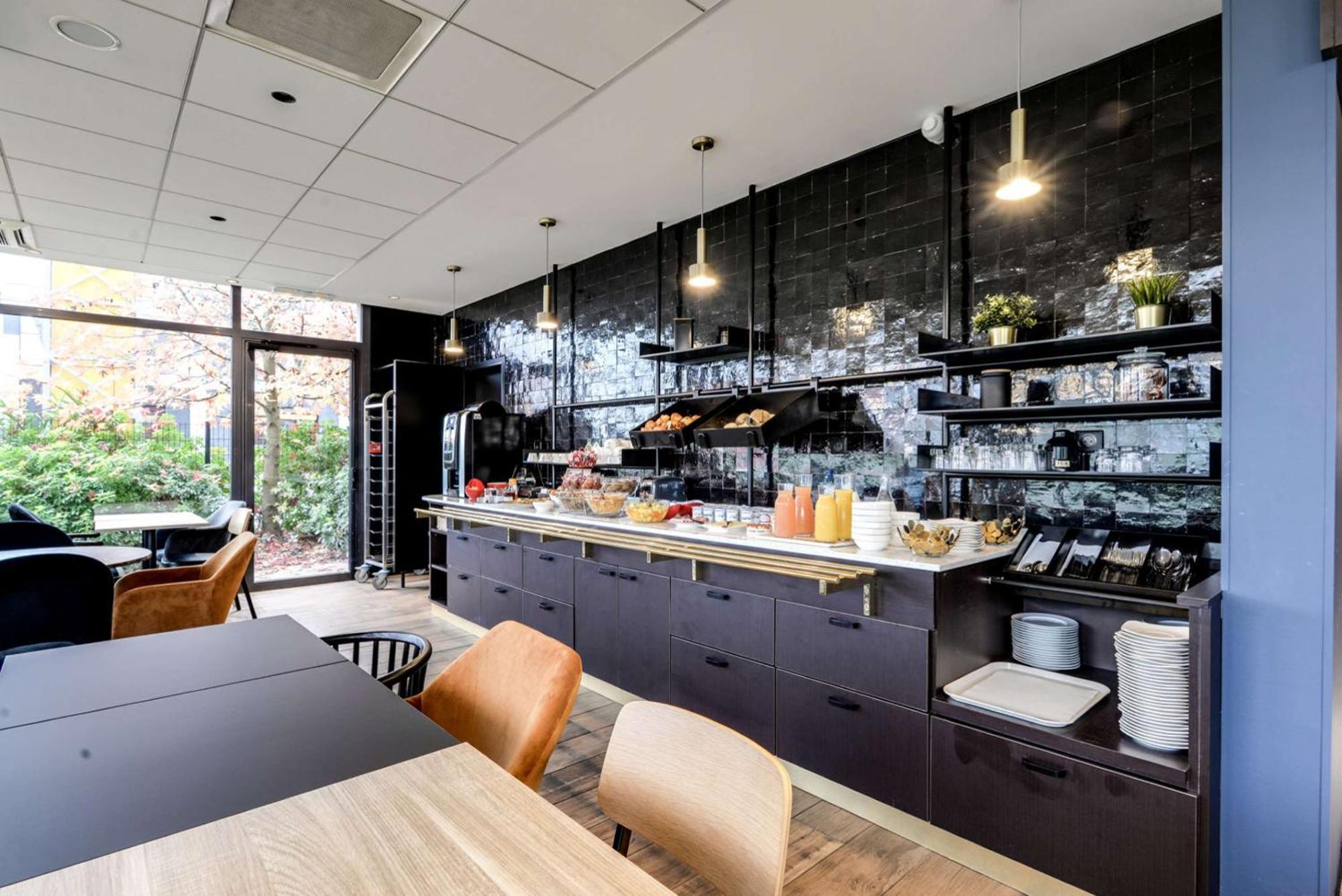 Brit Hotel Du Stade Rennes Ouest エクステリア 写真