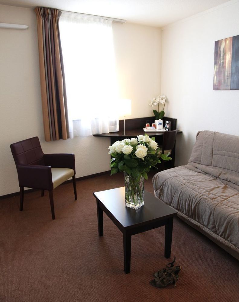 Brit Hotel Du Stade Rennes Ouest エクステリア 写真
