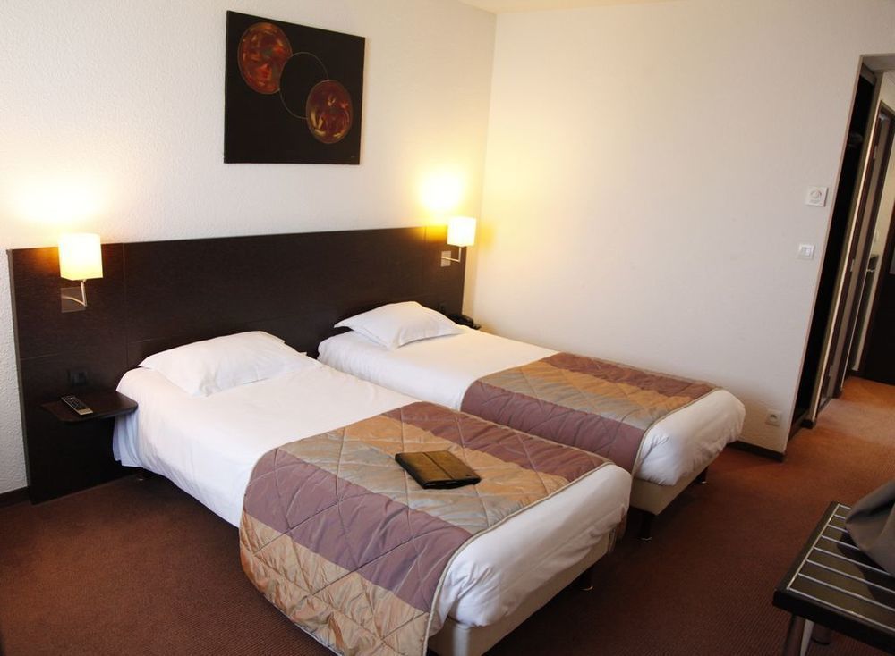 Brit Hotel Du Stade Rennes Ouest エクステリア 写真